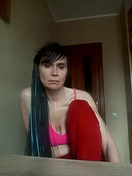 Chat +18 de Francenia_lolis ao vivo