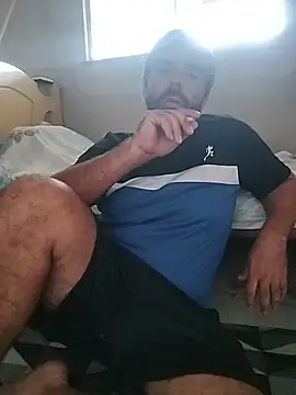 Rodrigo123hjsbdnd Adlı Modelin Canlı XXX Sohbeti