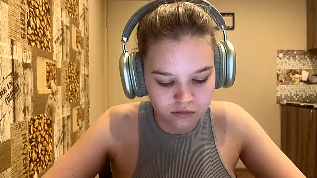 HellyRay live XXX chat