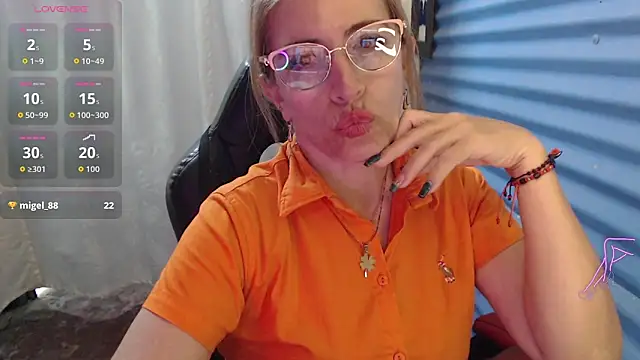 Chayla_Ruiz's Live XXX Chat