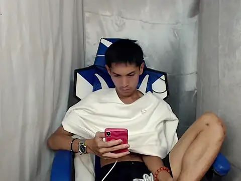 riks_tyler Obrolan Langsung XXX