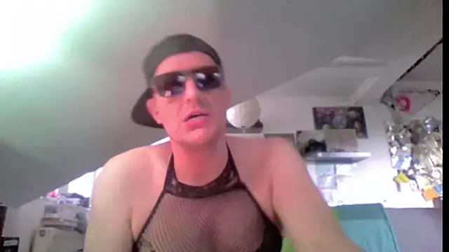 Chat XXX ao vivo de Bigthroaterboy