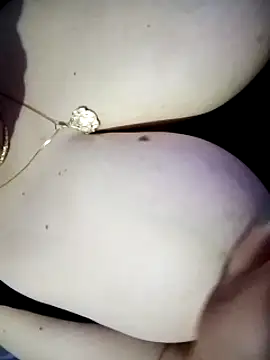 Czat XXX na żywo – Hnonasix89