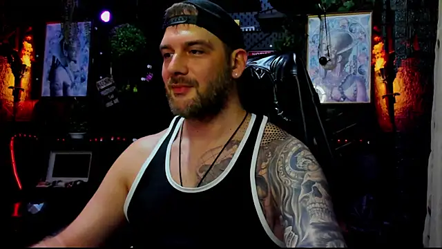 LexHardy Chat XXX in diretta