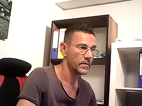دردشة mastercharisma35 الجنسية المباشرة