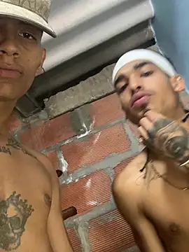 Chat XXX ao vivo de cockbig09