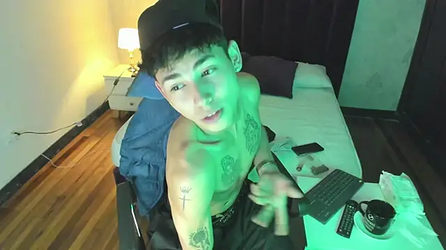 Liam_Adamms – Naživo XXX chat
