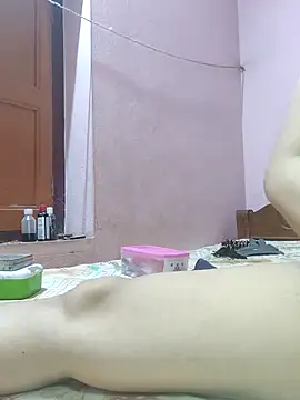 Chatroom XXX en direct de IndianRima
