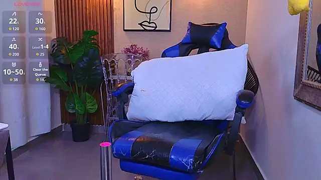 Kenya--Buhle Chat XXX in diretta