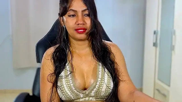 แชท XXX สดของ FannyXhot