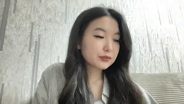 EvilEmma Live XXX Chat