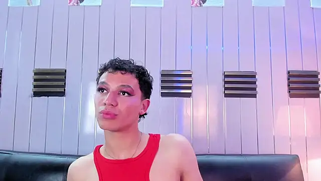 Shadow_Booy Live XXX Chat
