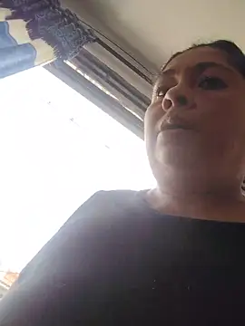 Chat +18 de agatha_jacob ao vivo