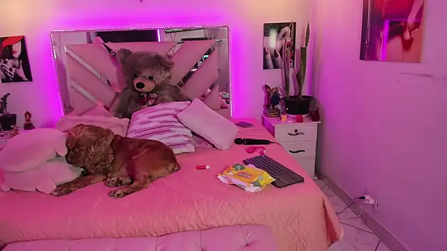 XXX chat uživo modela Karly_moon