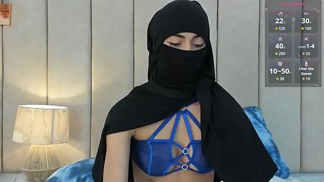 XXX chat uživo modela _Zahiira_