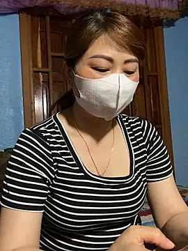 XXX chat uživo modela Ava_xxx