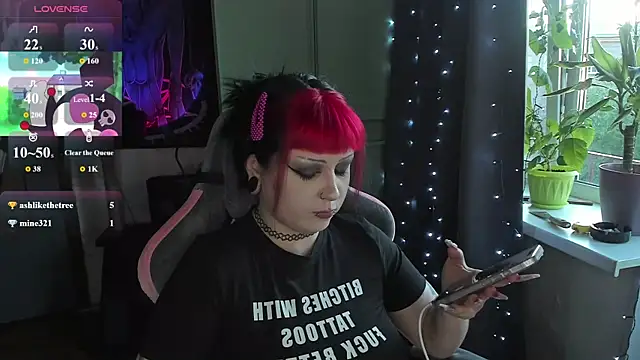 t0riayun0's Live XXX Chat