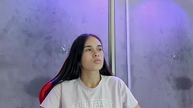 XXX chat uživo modela alice__susan