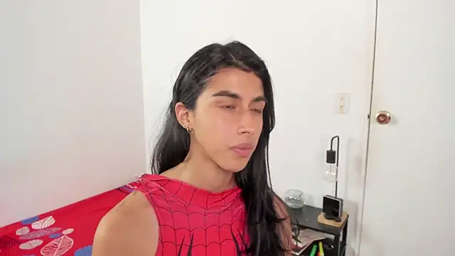 XXX chat uživo modela Mazikeen__18