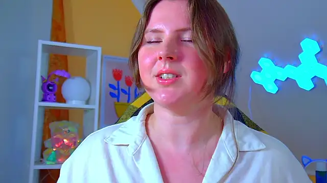 MelodyMoores Chat XXX in diretta