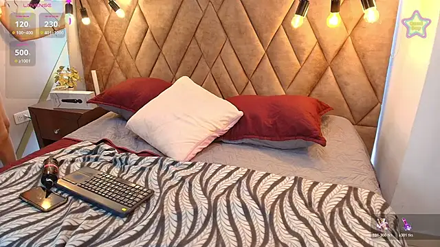 mia_thompsonn_'s Live XXX Chat