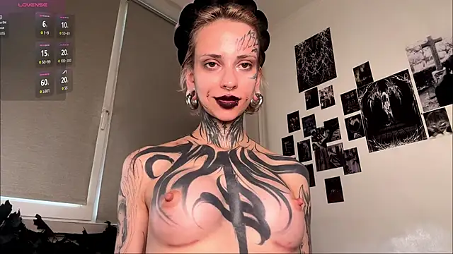 Czat XXX na żywo – KizzieSherbert