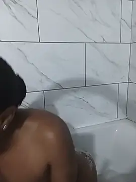 XXX chat uživo modela Sex_bomb30