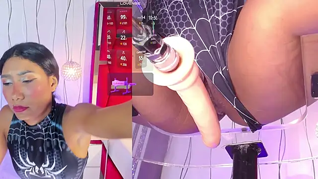 Chatroom XXX en direct de CandyRouse__