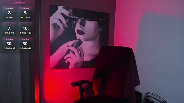 XXX chat uživo modela QueenOfHaze
