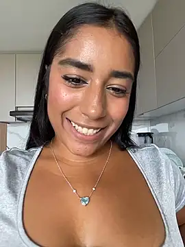 XXX chat uživo modela SaryJonex