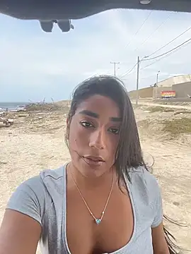 XXX chat uživo modela SaryJonex