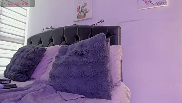 XXX chat uživo modela Amaranthaa1