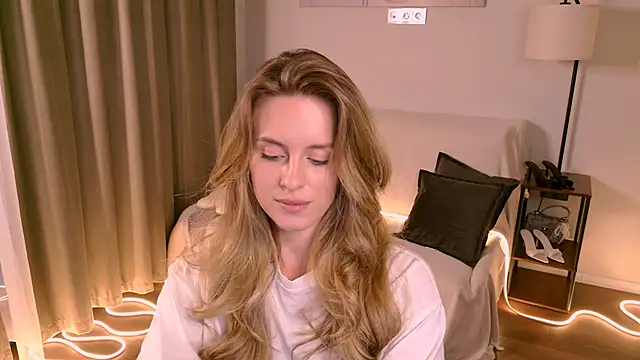 XXX chat uživo modela RozzitaBedberry