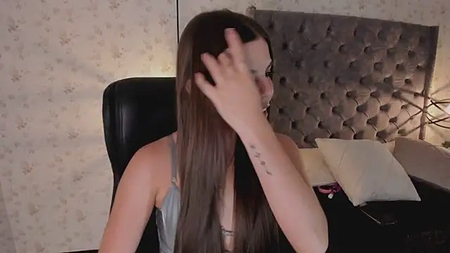 XXX chat uživo modela LanaJones_
