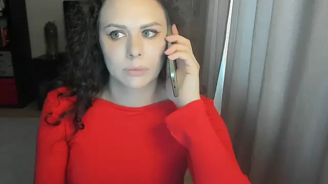 XXX chat uživo modela MollyCheiz