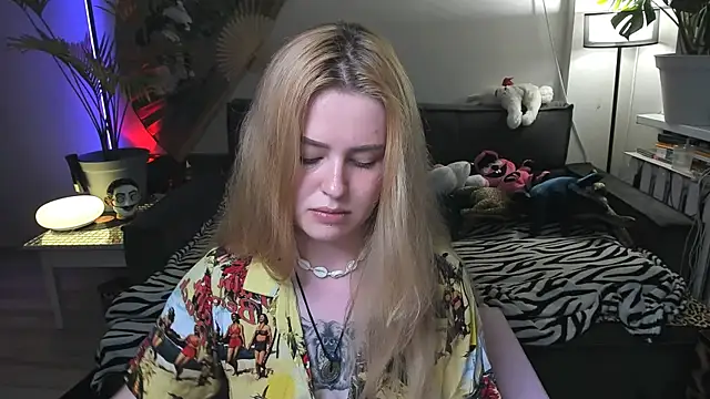 XXX chat uživo modela Alexa_Pirs
