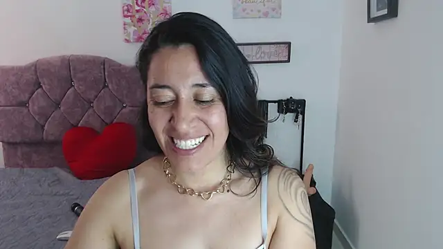 XXX chat uživo modela violeta_scott