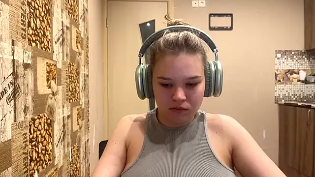 HellyRayn Live XXX chat