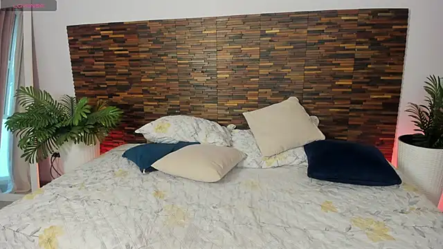XXX chat uživo modela freyaa__1