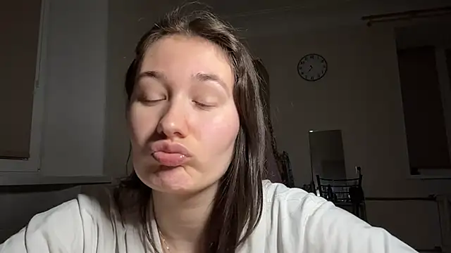 XXX chat uživo modela InesBarraz