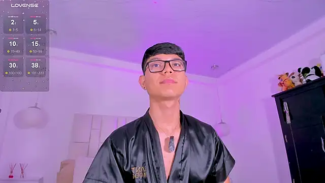 CodyTwink live XXX chat