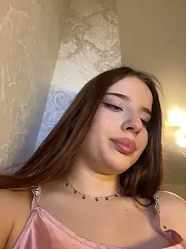 Immy_Megan Chat XXX in diretta