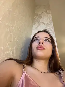 دردشة Immy_Megan الجنسية المباشرة
