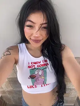 Chatroom XXX en direct de DAKOTA_SAKURA