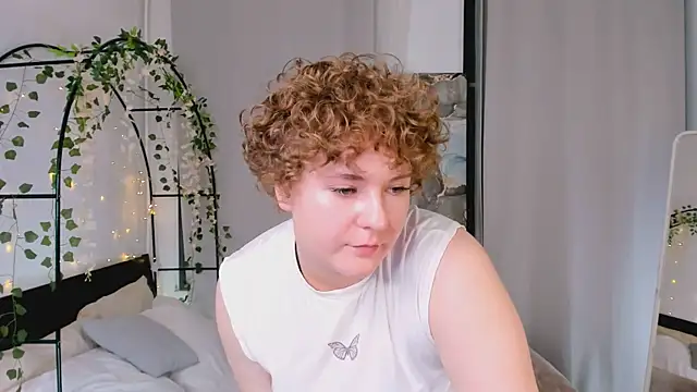 MelittaStorrie 라이브 XXX 채팅