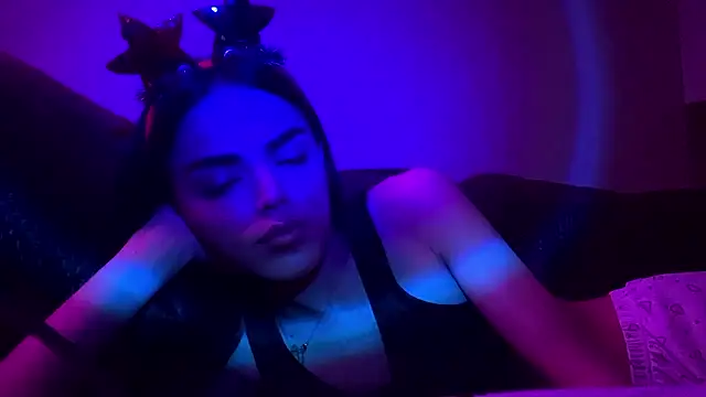 Chat XXX en directo de MarlyJess
