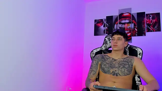 Chat +18 de eithan_boy_ ao vivo