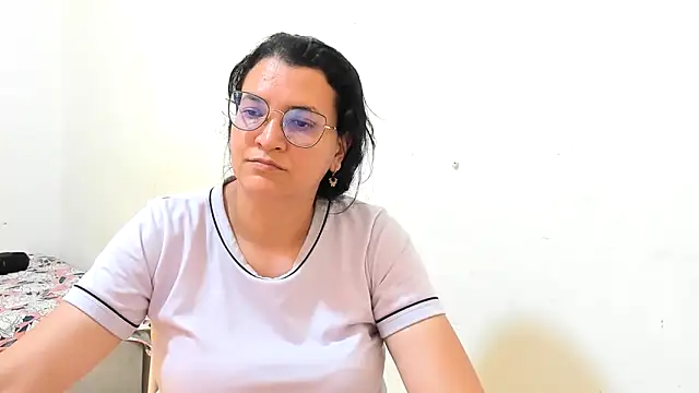 MARILYN_GARCIA's Live XXX Chat