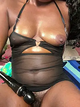 Chat XXX en directo de Kikie23