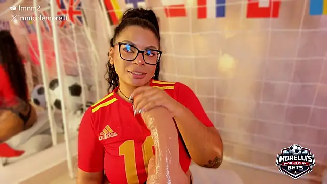 Chat XXX en directo de Nicolemorelli2